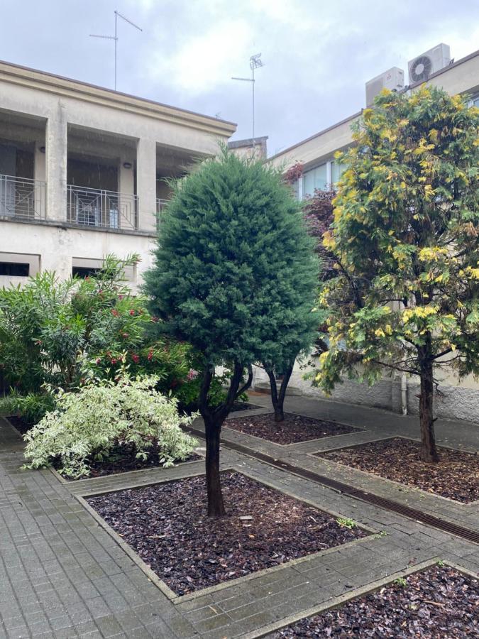 Senza Pensieri Via 4 Novembre/Via Diaz Crema Exterior foto